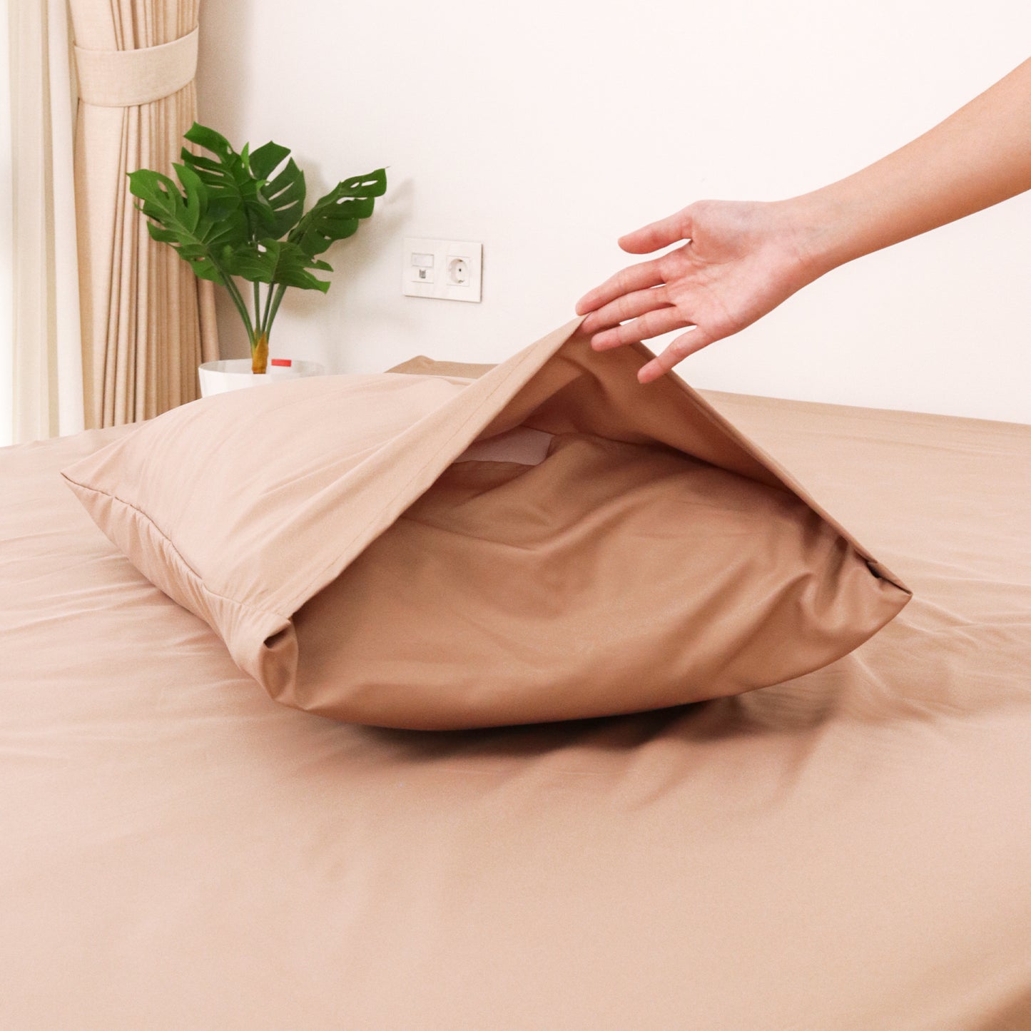 Étui de traversin Sateen Touch en bleu bébé (1 pièce)