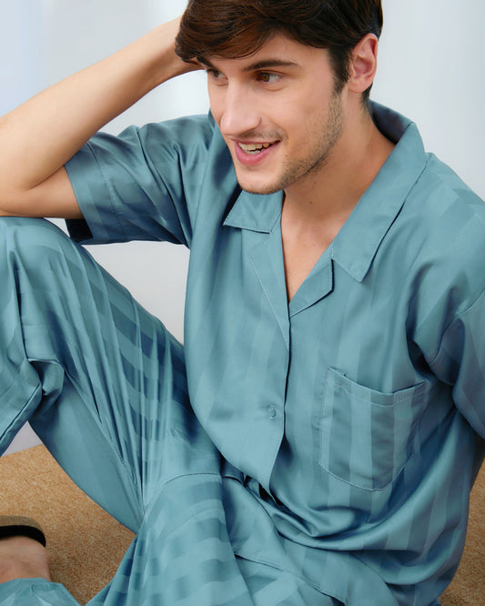 Men Dream in Silk Classic Style in Teal Blue