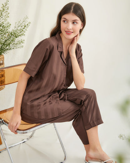 Women Dream in Silk Classic Style in Cappuccino