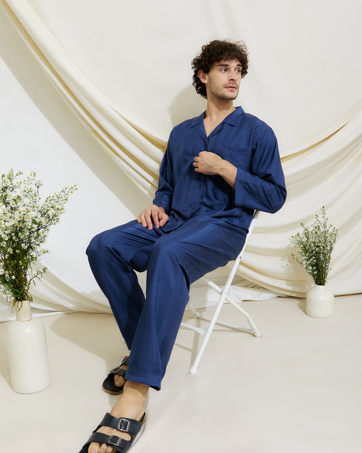 Men Dream in Silk Classic Style in Sapphire