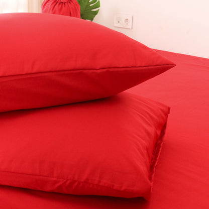 Sateen Touch Plain-dyed Fitted Sheet Set in Cherry