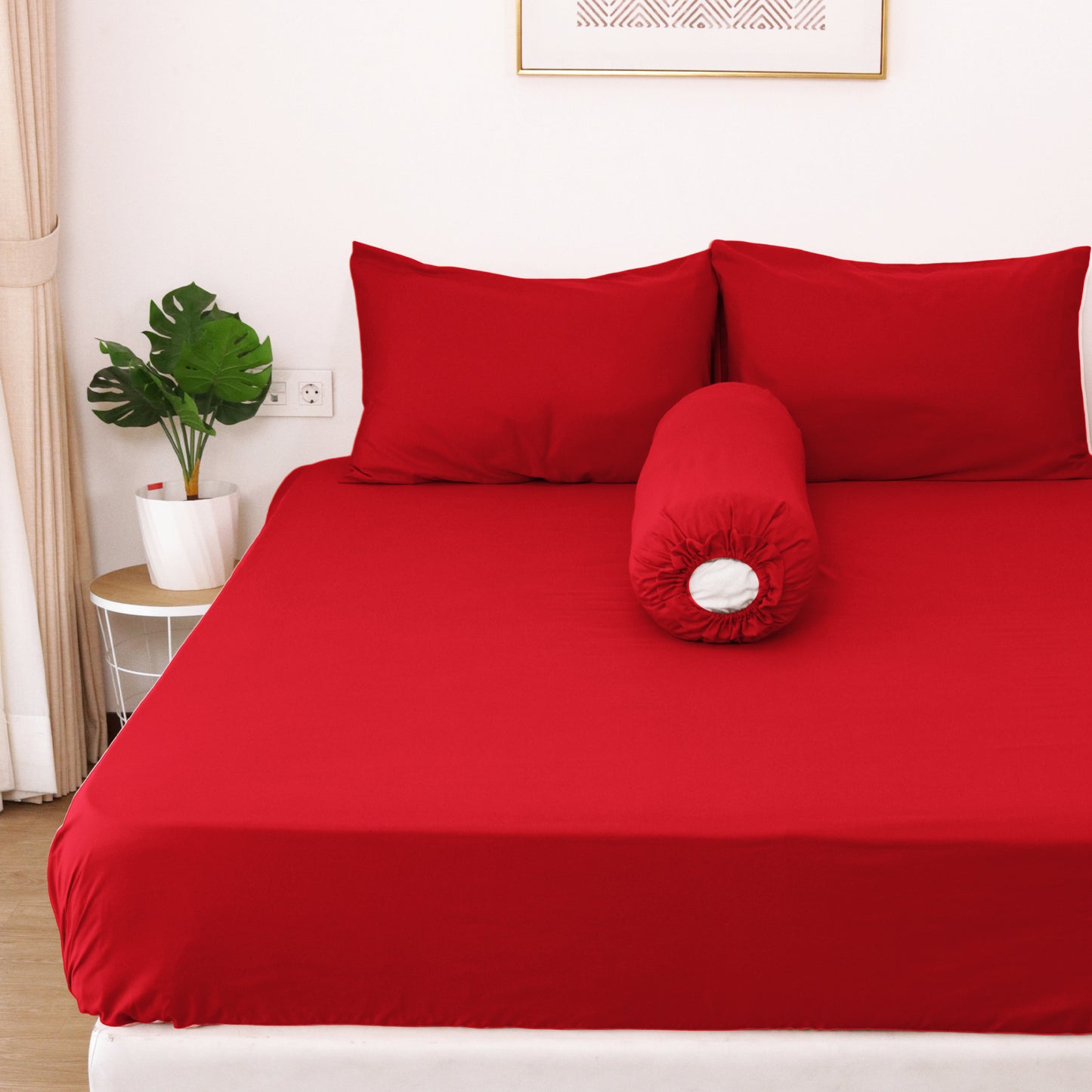 Sateen Touch Plain-dyed Fitted Sheet Set in Cherry